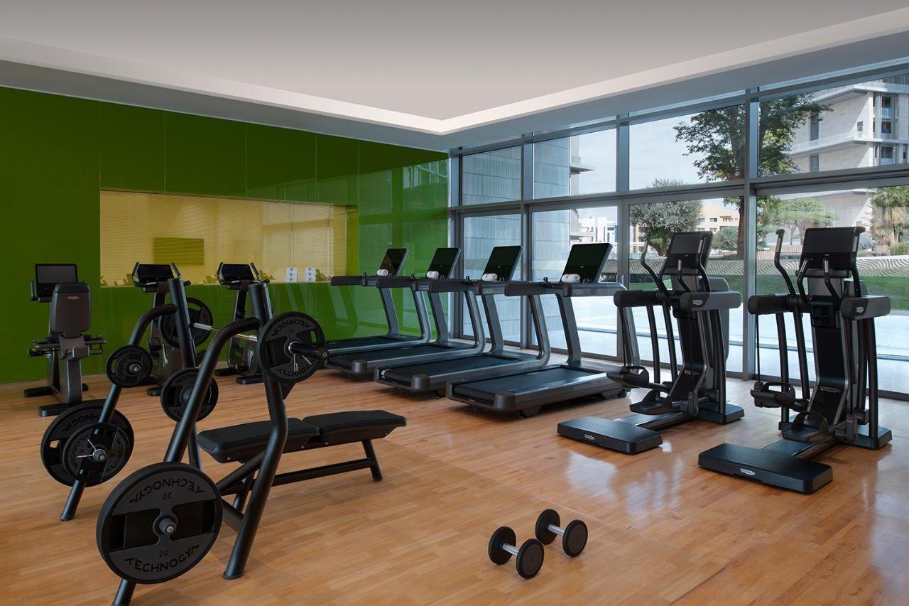 Banyan Tree Doha At La Cigale Mushaireb Luaran gambar The gym at the hotel